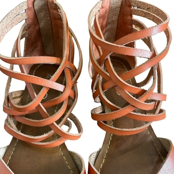 GUC Aldo sandals, gladiator style, leather, coral coloured, size 38. - Picture 3 of 8